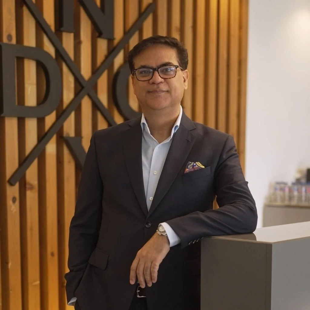 Dr Ajay - Dr. Ajay Juneja Veneers Specialist in Dubai